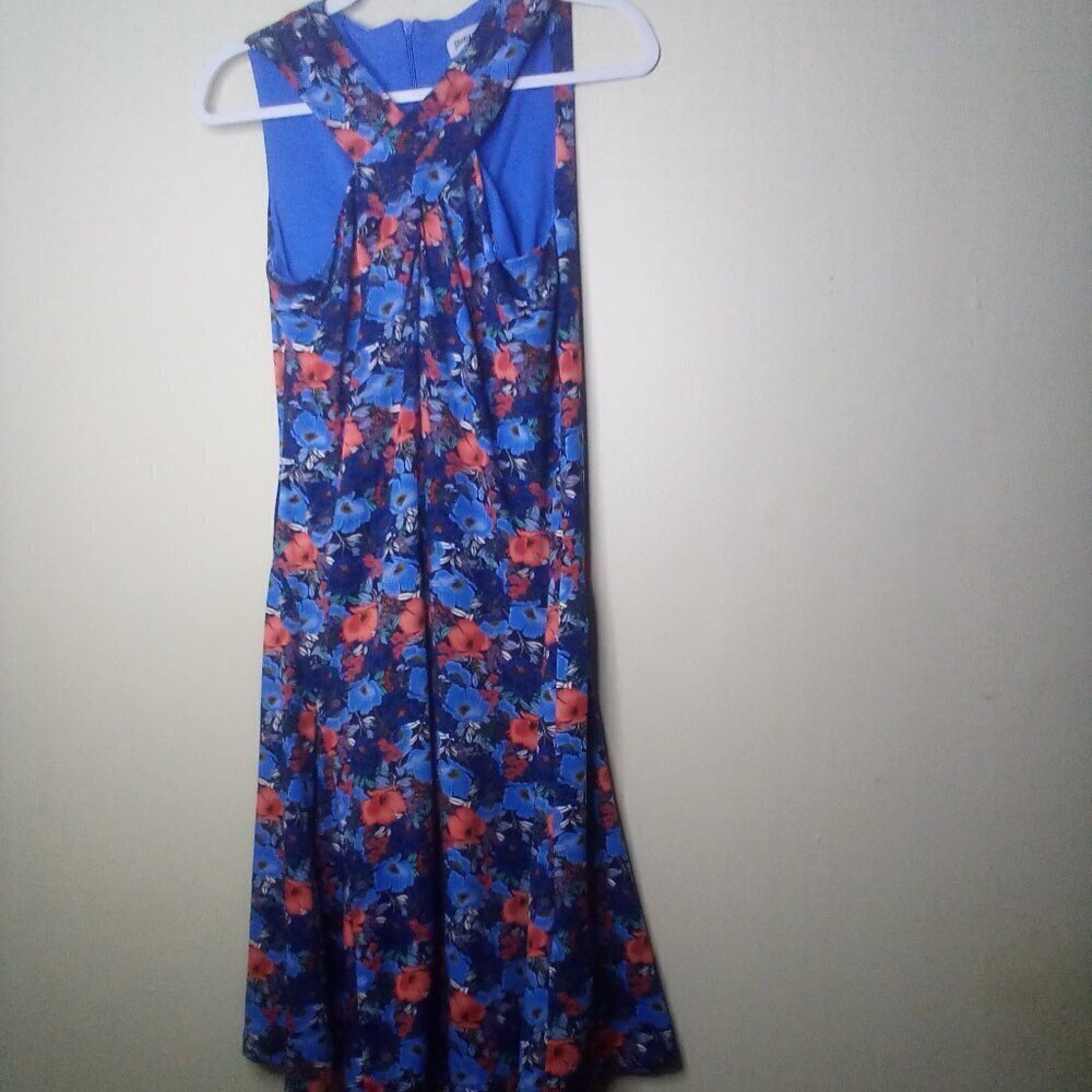 Shelby & Palmer Dress M Women Sleeveless Cross Over Soft Stretch Floral Blue Red